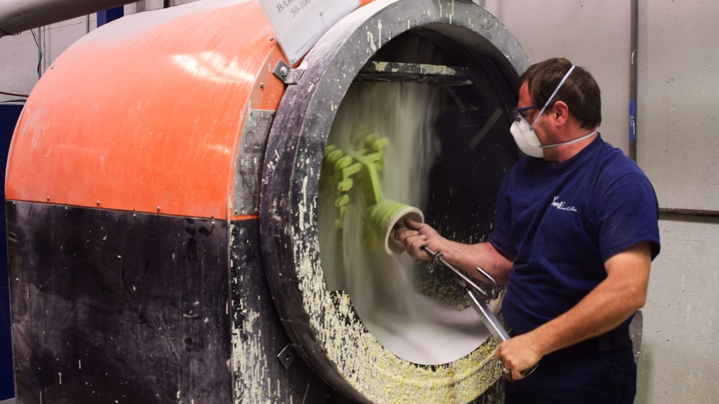 Dipping: sanding dipped mold